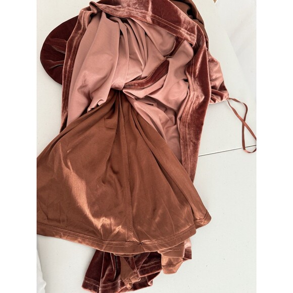 Revelry Aurora Rust Velvet Dress Women Size 8 One Shoulder Slit Bridesmaid -Flaw - Picture 15 of 15